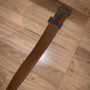 Hermès belt